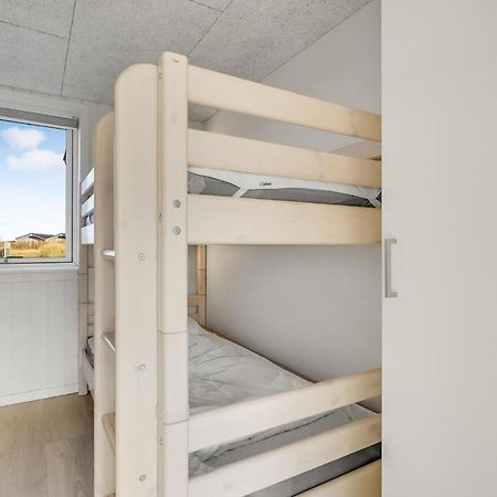 Awesome Home In Ringkobing With Kitchen Søndervig Екстериор снимка