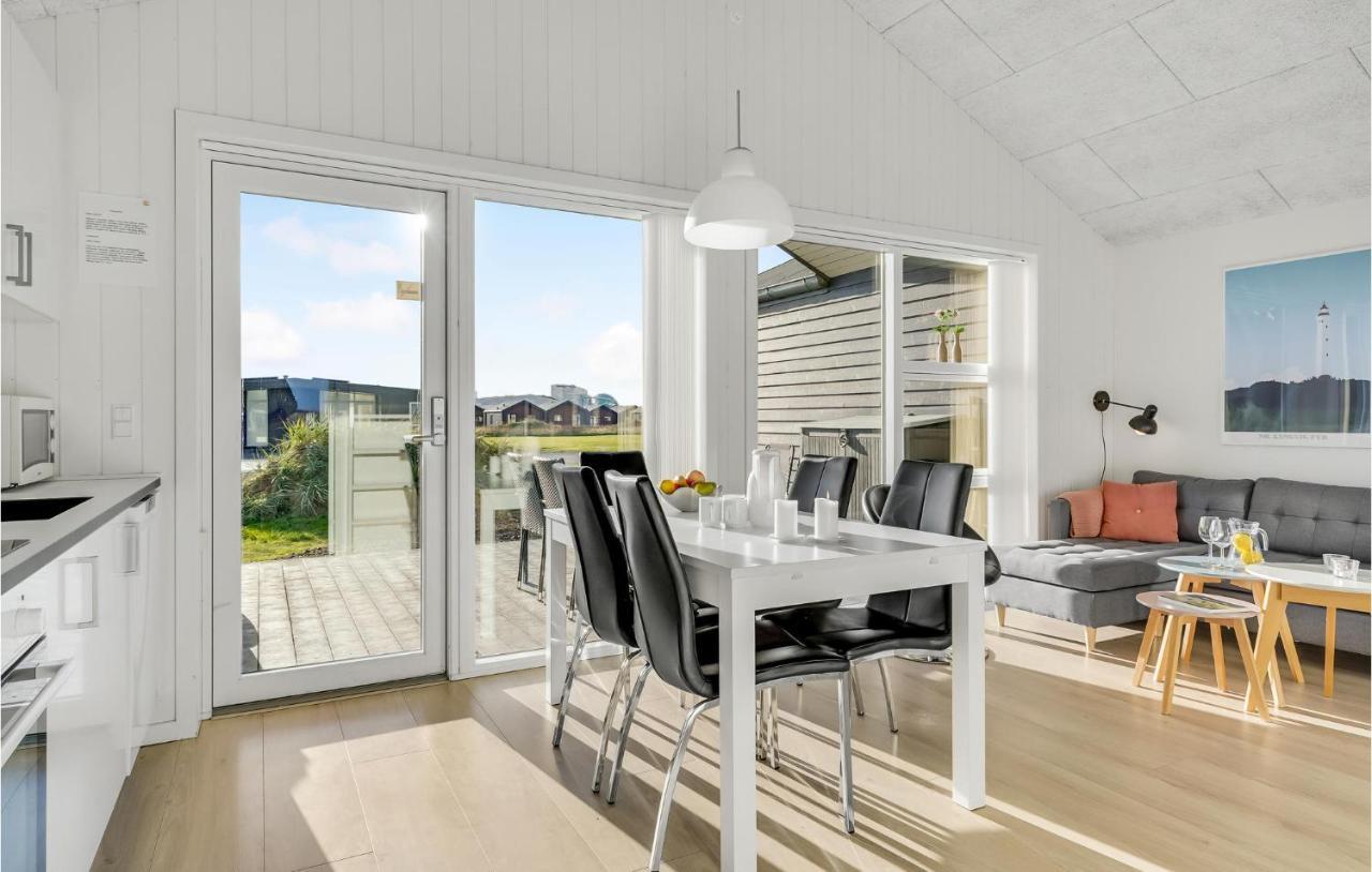 Awesome Home In Ringkobing With Kitchen Søndervig Екстериор снимка