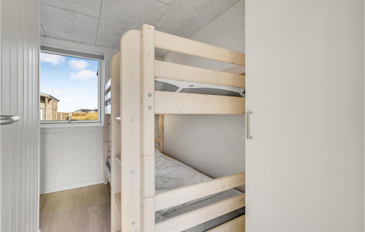 Awesome Home In Ringkobing With Kitchen Søndervig Екстериор снимка